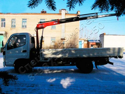 Малотоннажный грузовик Foton Ollin 1039 с краном манипулятором